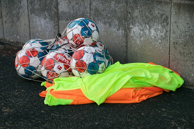 NBA焦点战：湖人客场逆转快船,